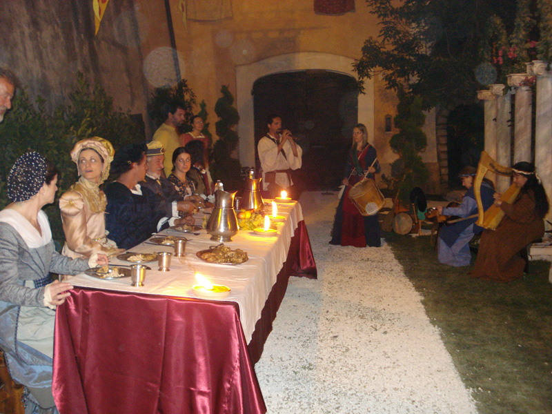 Corteo storico rinascimentale Palio Madama Margarita Castel Madama (TV)